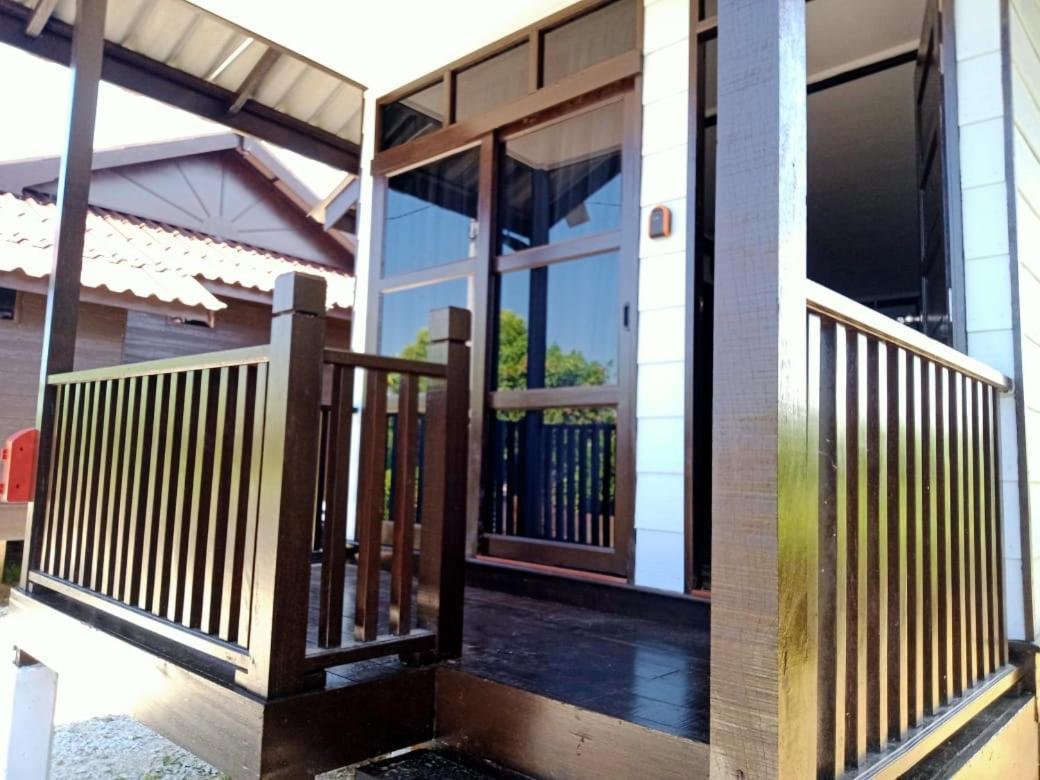 Teratak Damai Stc Villa กัวลาตรังกานู ภายนอก รูปภาพ